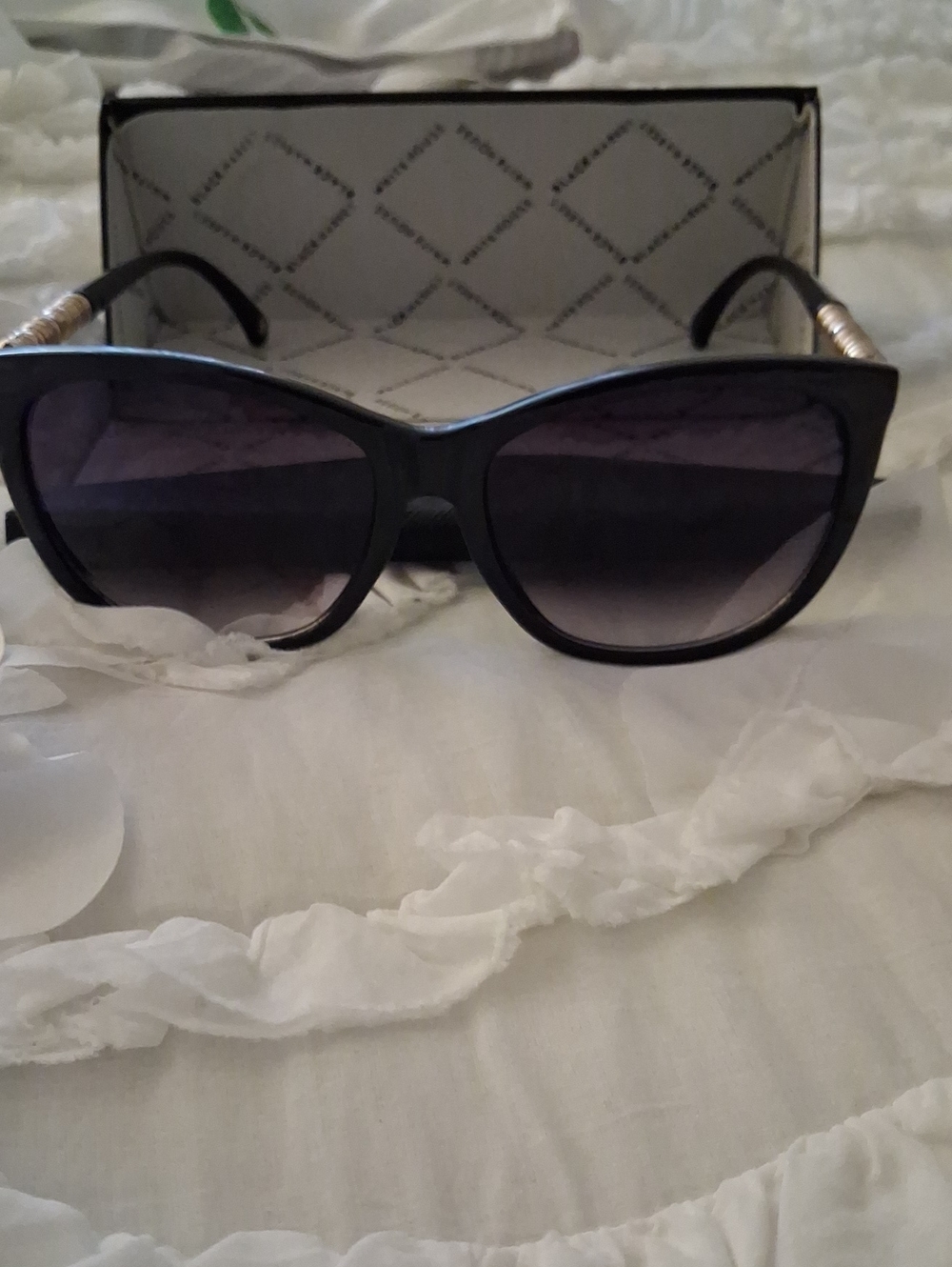 White House Black Market Black Cat-Eye Sunglasses with Gradient Lenses